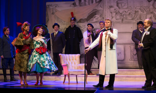 Sylvia Szadovszki (Tisbe), Caitlin Wood (Clorinda), and Michael Nyby (Dandini),
<i>La Cenerentola</i>, Edmonton Opera, 2017. Photo: Nanc Price